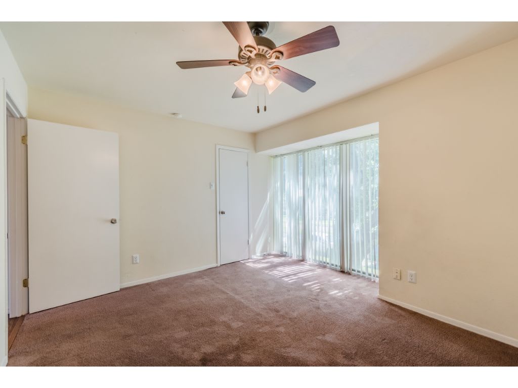 Photos and Video of Shenandoah Apartments in Richardson, TX